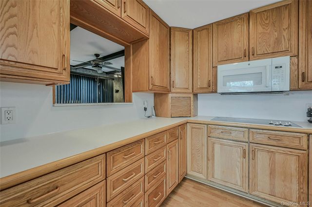 66 Rosemary Place, East Islip, NY 11730