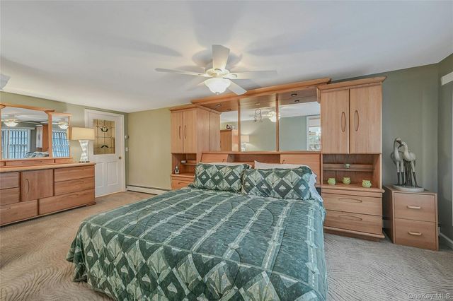 66 Rosemary Place, East Islip, NY 11730