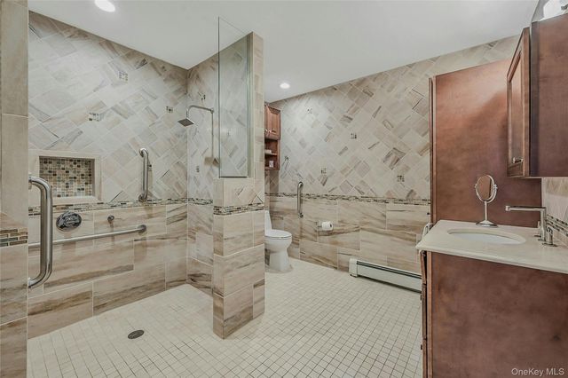 66 Rosemary Place, East Islip, NY 11730