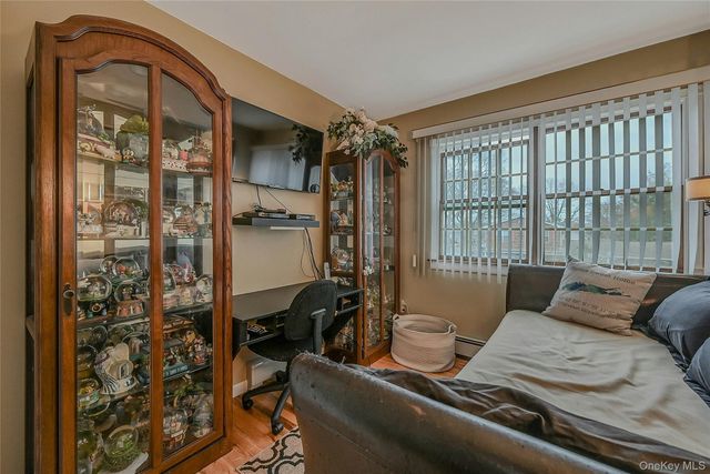 66 Rosemary Place, East Islip, NY 11730