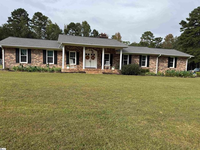 141 Long Cane Lane, Pelzer, SC 29669
