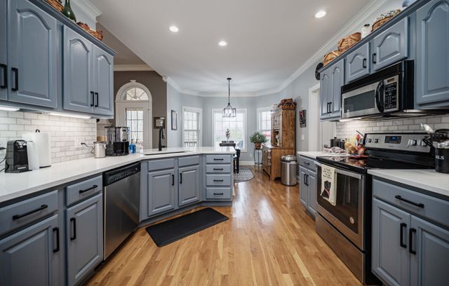 5010 Stonewood Dr, Smyrna, TN 37167