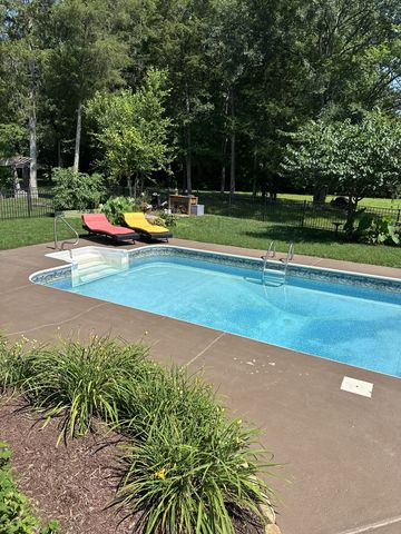 5010 Stonewood Dr, Smyrna, TN 37167