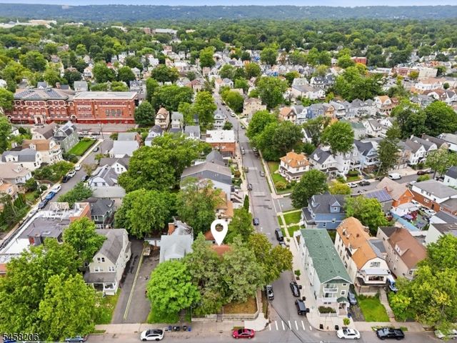 551 Sand Ford Ave, Newark City, NJ 07106
