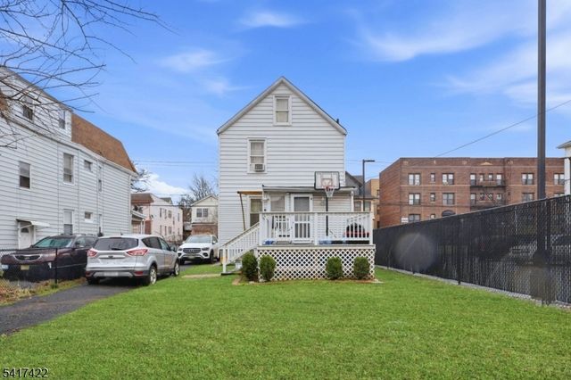971 Grove St, Irvington Twp., NJ 07111