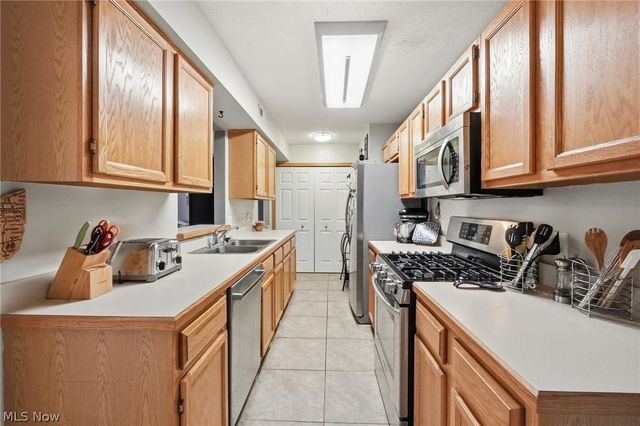 1045 N Jefferson Street D, Medina, OH 44256