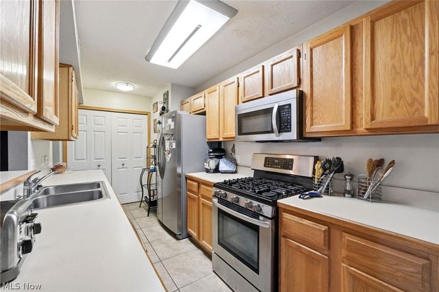 1045 N Jefferson Street D, Medina, OH 44256