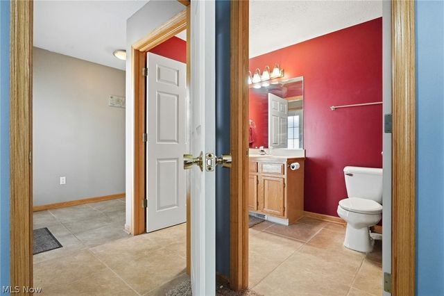 1045 N Jefferson Street D, Medina, OH 44256