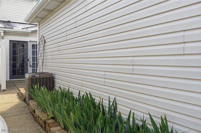 1045 N Jefferson Street D, Medina, OH 44256