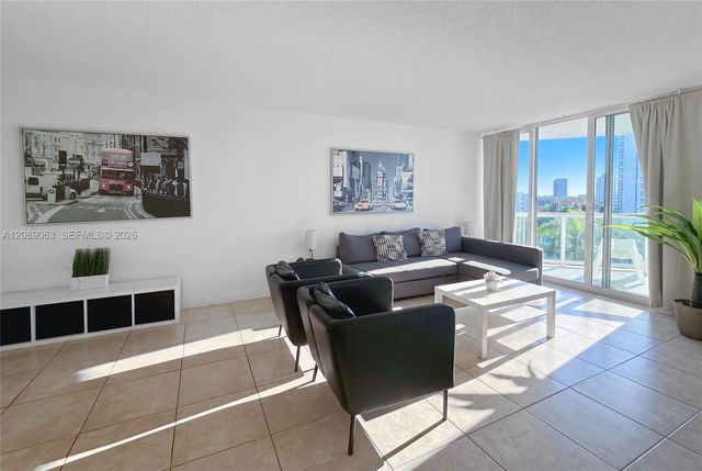 3901 S Ocean Drive 6S, Hollywood, FL 33019