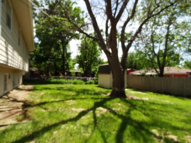 1009 S Dalton, Wichita, KS 67207