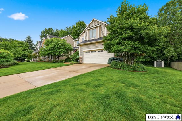 5713 Kenstyn Drive Sw, City Of Wyoming, MI 49418