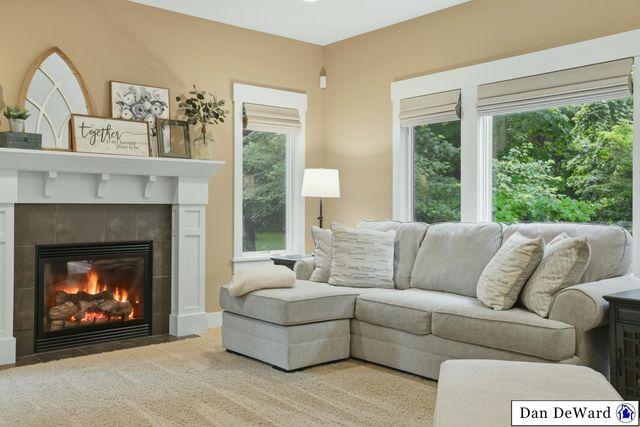 5713 Kenstyn Drive Sw, City Of Wyoming, MI 49418