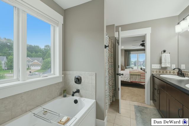 5713 Kenstyn Drive Sw, City Of Wyoming, MI 49418