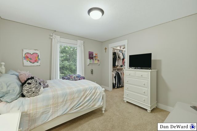 5713 Kenstyn Drive Sw, City Of Wyoming, MI 49418