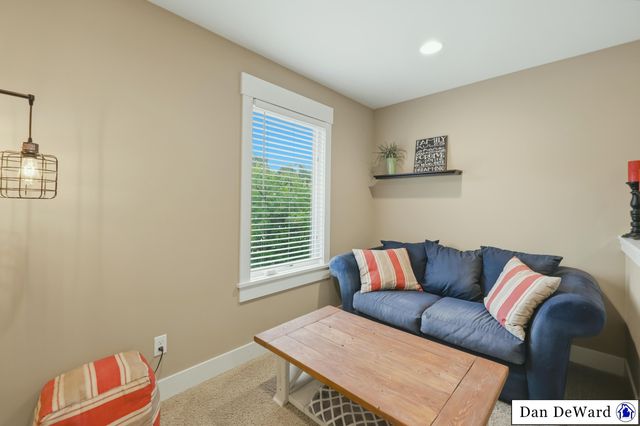 5713 Kenstyn Drive Sw, City Of Wyoming, MI 49418