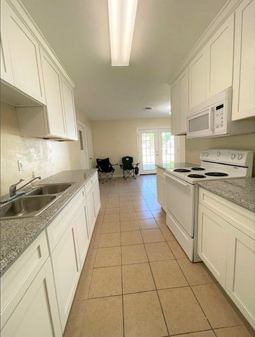 1012 Donley Drive, Euless, TX 76039