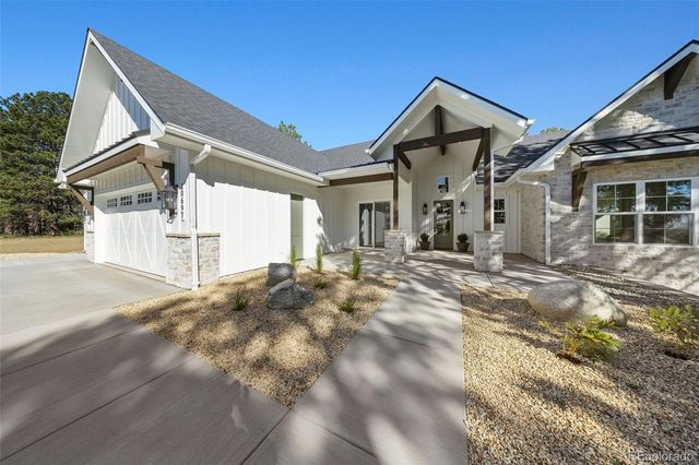 10697 Alamar Way, Colorado Springs, CO 80908