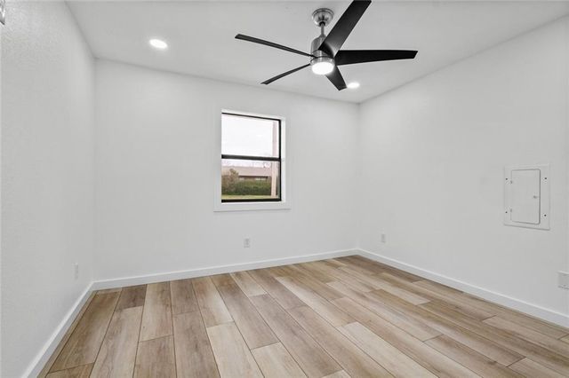 2205 Douglas Street, Bentonville, AR 72712
