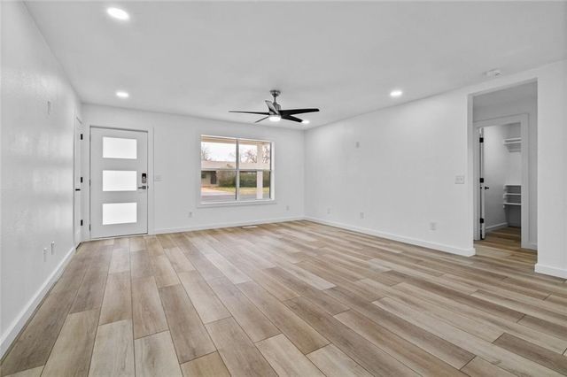 2205 Douglas Street, Bentonville, AR 72712