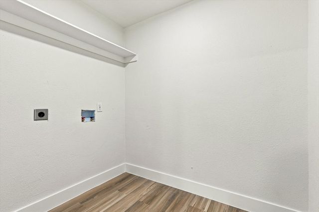 865 Stanford Drive, Lancaster, TX 75134