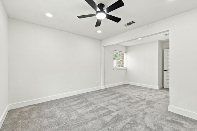 865 Stanford Drive, Lancaster, TX 75134
