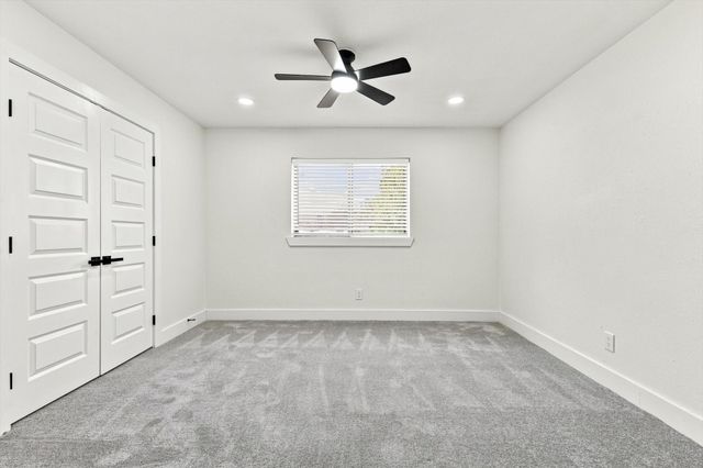 865 Stanford Drive, Lancaster, TX 75134