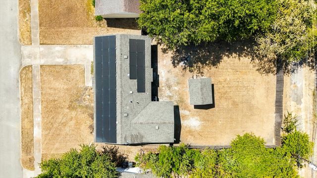 865 Stanford Drive, Lancaster, TX 75134
