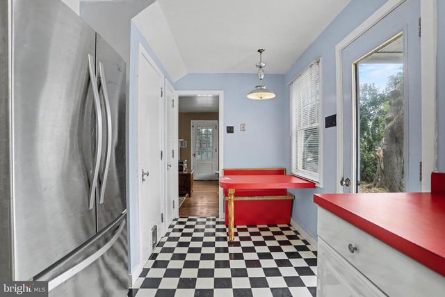 317 FOX ST, Harrisburg, PA 17109