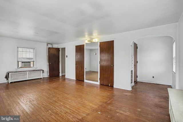 317 FOX ST, Harrisburg, PA 17109