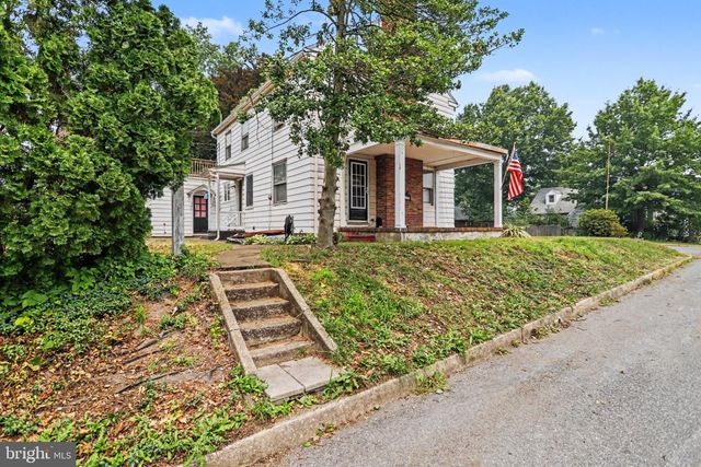 317 FOX ST, Harrisburg, PA 17109
