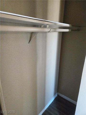 305 North 10th Street 32, Las Vegas, NV 89101