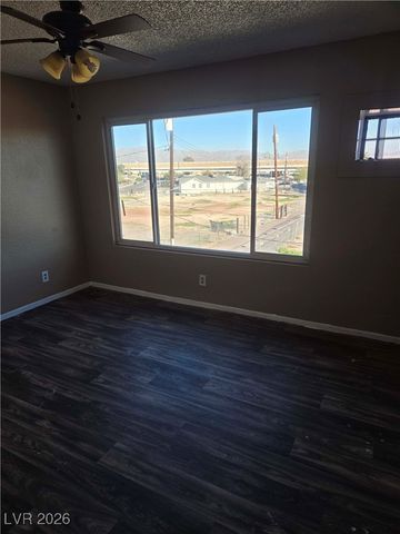 305 North 10th Street 32, Las Vegas, NV 89101