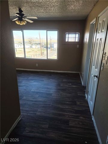 305 North 10th Street 32, Las Vegas, NV 89101