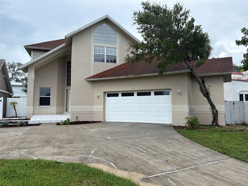 5535 BATES STREET, Seminole, FL 33772
