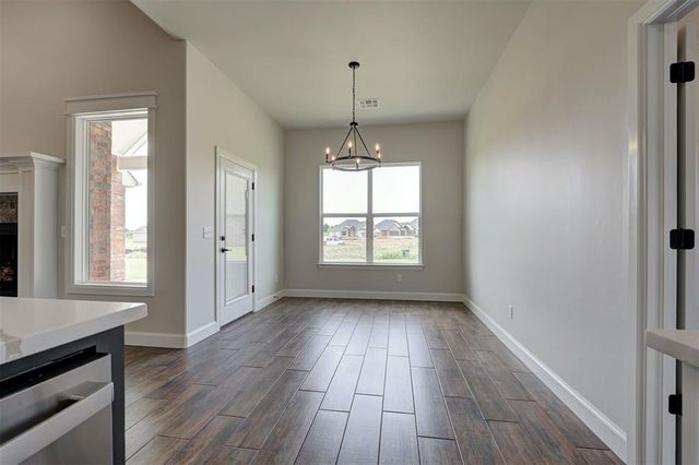 10400 SW 49th Street, Mustang, OK 73064
