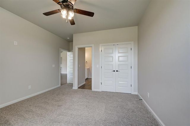 10400 SW 49th Street, Mustang, OK 73064
