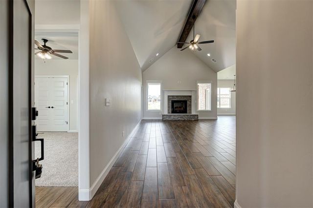 10400 SW 49th Street, Mustang, OK 73064