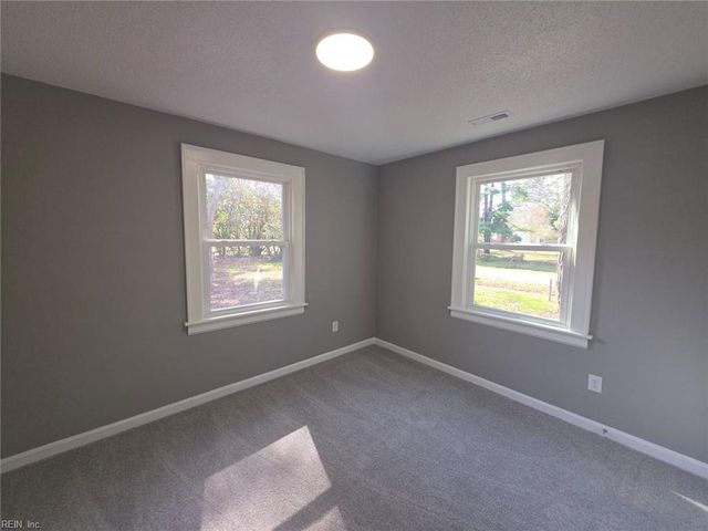 2213 Springdale RD, Chesapeake, VA 23323