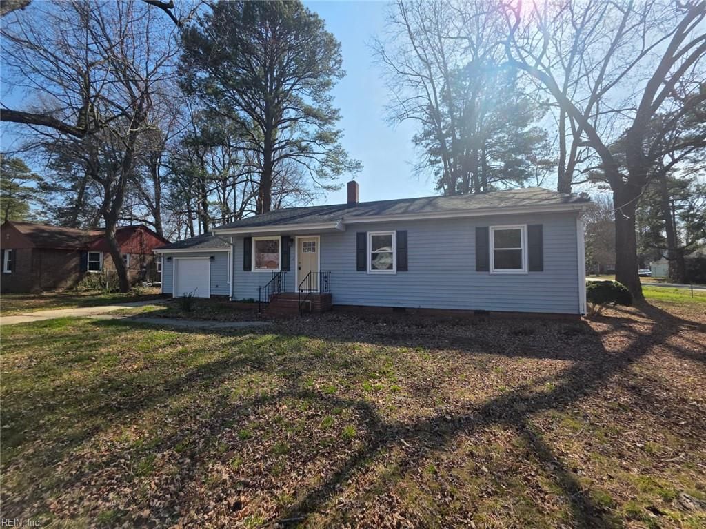 2213 Springdale RD, Chesapeake, VA 23323
