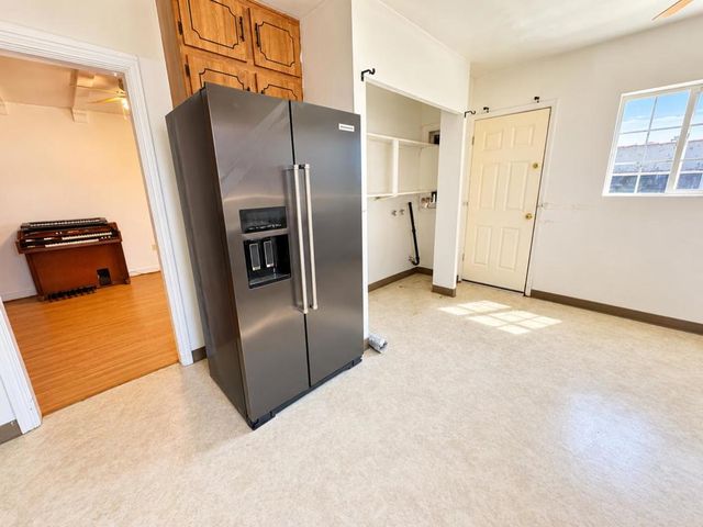 1126 Hollyburne Avenue, Menlo Park, CA 94025