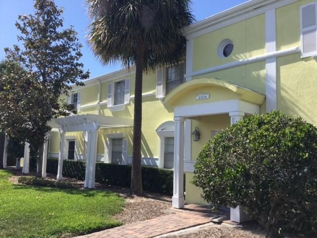 205 POMPANO DRIVE SE D, St Petersburg, FL 33705