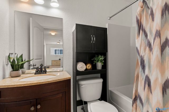 16781 Wellhouse Drive, Harvest, AL 35749