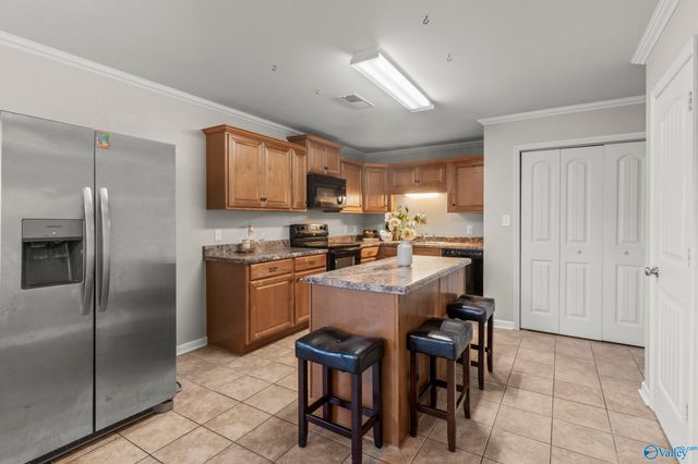 16781 Wellhouse Drive, Harvest, AL 35749