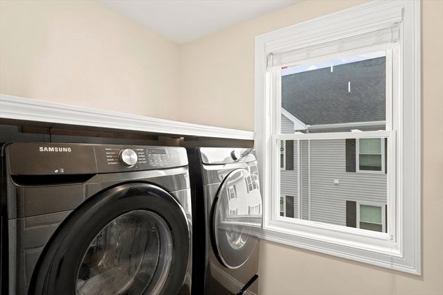 27-B Orchard St 27B, Haverhill, MA 01830