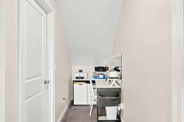 27-B Orchard St 27B, Haverhill, MA 01830