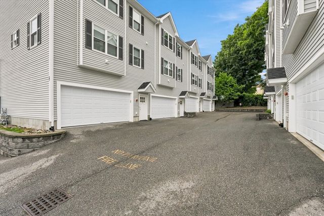 27-B Orchard St 27B, Haverhill, MA 01830