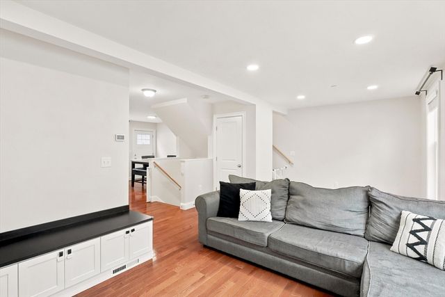 27-B Orchard St 27B, Haverhill, MA 01830