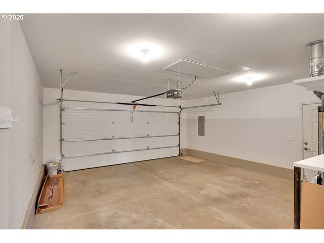 6021 FIRESTONE Dr, Eugene, OR 97402