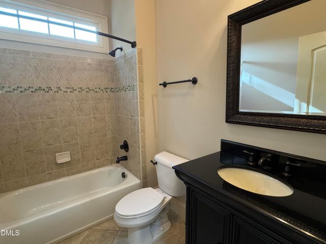 105 Linton Banks Place, Cary, NC 27513
